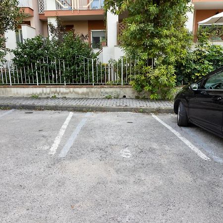 Nonno Angelo - 4 Bedrooms With Free Parking & Seaview Balcony Península Sorrentina Exterior foto